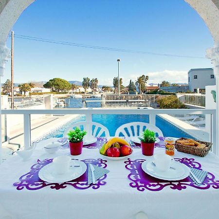 Holiday Home Requesens Canal Empuriabrava Exteriér fotografie